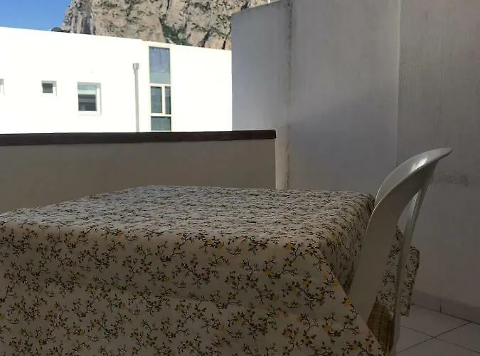 Ciullo D'alcamo Semesterbostad *